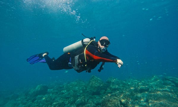 Dive Into Adventure With Diving Course Dubai - Image 5