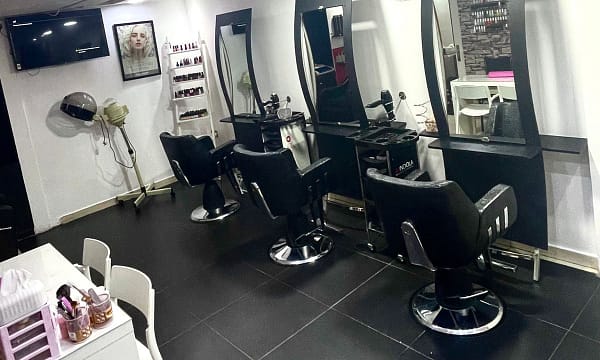 Experience Silky Smooth Skin With Full Body Waxing Or More Options Dubai - Image 2