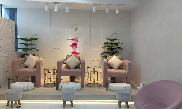 Get A Full Body, Half Or Full Legs, Arms + Underarm, Or Bikini Waxing Dubai - Image 6