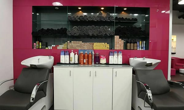 Hair Conditioning Treatment At Blo Out Beauty Bar Dubai - Image 4