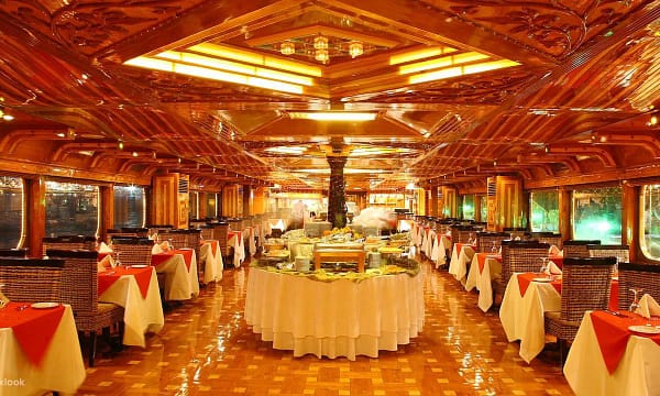 Rustar Premium Dhow Cruise Dinner For One, Two Or Four People Dubai - Image 10