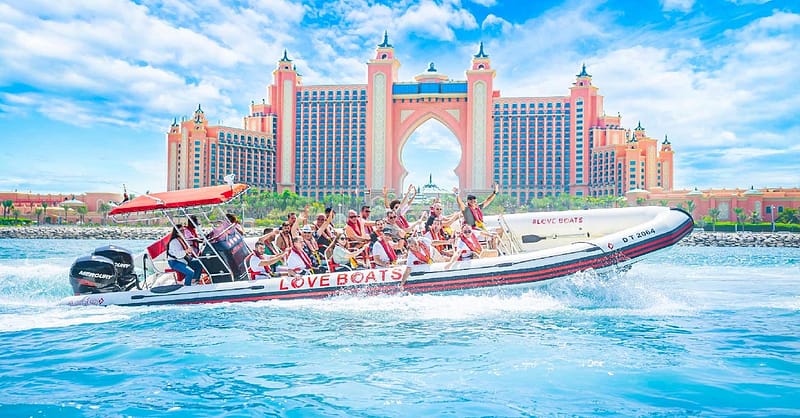 90-Min Sightseeing Speedboat Cruise With Photo Stops